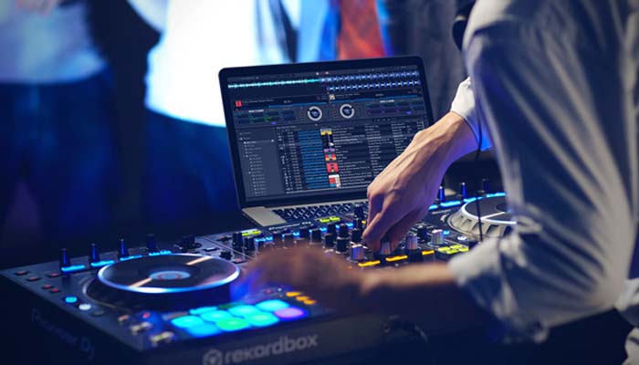 Best Laptop For DJing